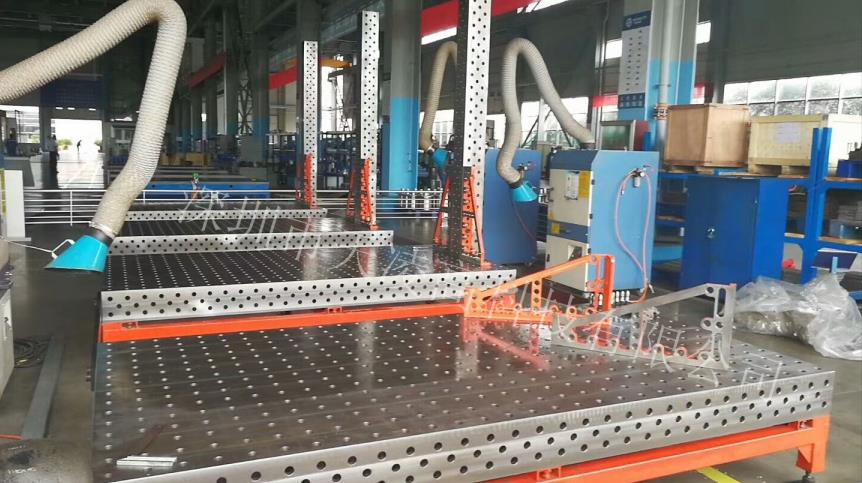 三維柔性焊接平板